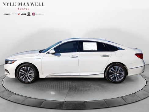 Used 2020 Honda Accord Touring image 13