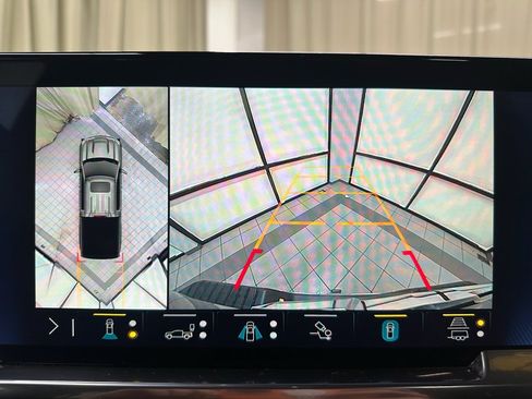 Certified 2023 Chevrolet Silverado 1500 LTZ w/ LTZ Premium Package image 30