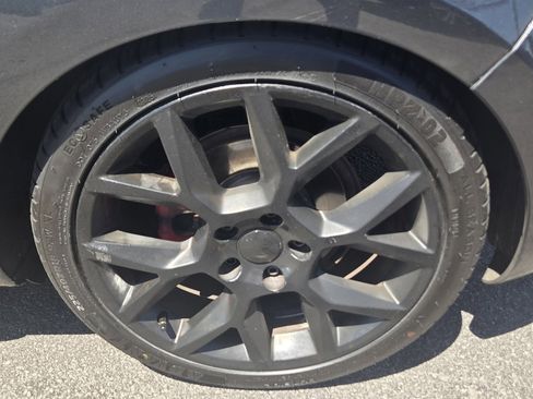 Used 2012 Volkswagen Golf 2-Door FWD image 9