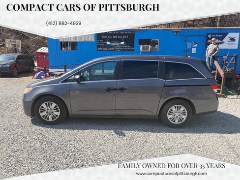 Used 2015 Honda Odyssey LX image 1