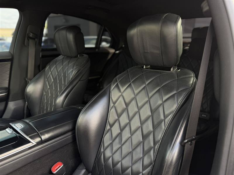 Used 2022 Mercedes-Benz S 580 4MATIC Sedan w/ Rear Seat Package image 25