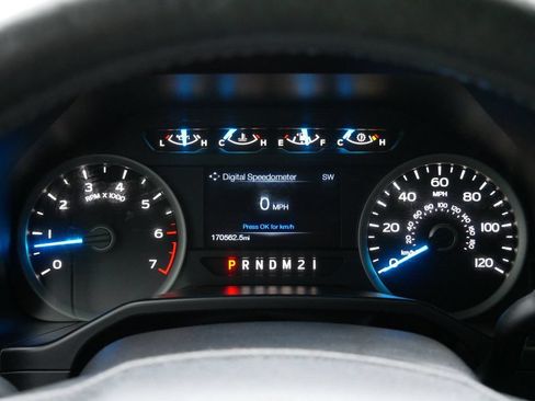 Used 2016 Ford F150 XLT w/ Equipment Group 302A Luxury AWD/4WD image 18