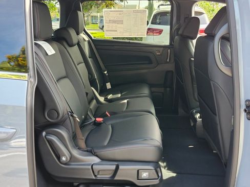 New 2026 Honda Odyssey Sport-L image 17