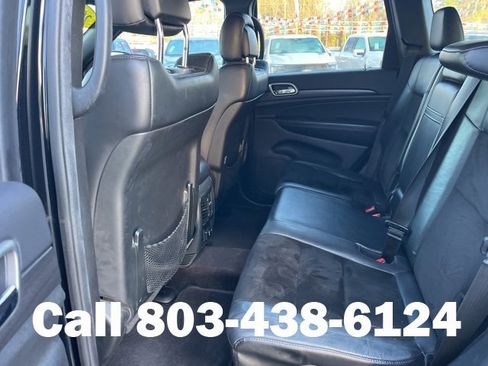 Used 2018 Jeep Grand Cherokee Altitude image 11
