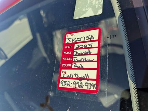 Used 2025 Chevrolet TrailBlazer LT image 24