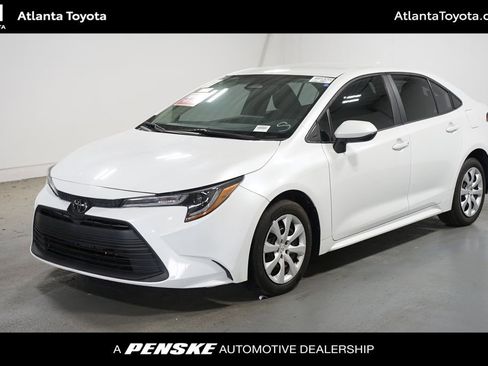 Used 2023 Toyota Corolla LE FWD image 1