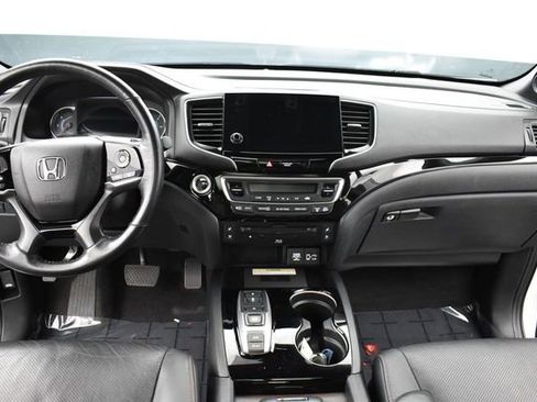 Used 2021 Honda Pilot Black Edition image 9