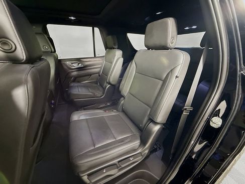 Used 2023 Chevrolet Tahoe Z71 w/ Luxury Package image 26