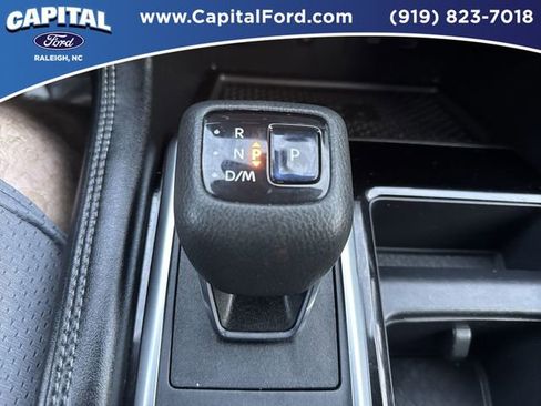 Used 2022 Nissan Pathfinder Platinum w/ Cargo Package image 30