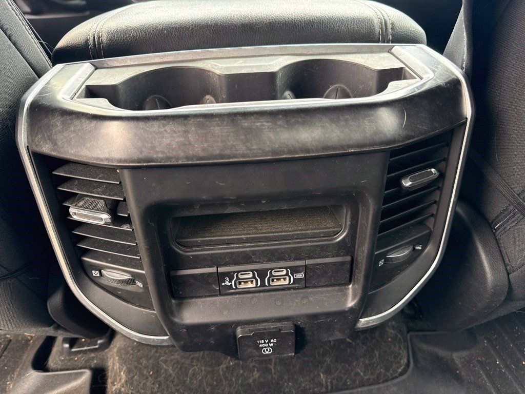 Used 2019 RAM 1500 Big Horn AWD/4WD image 10