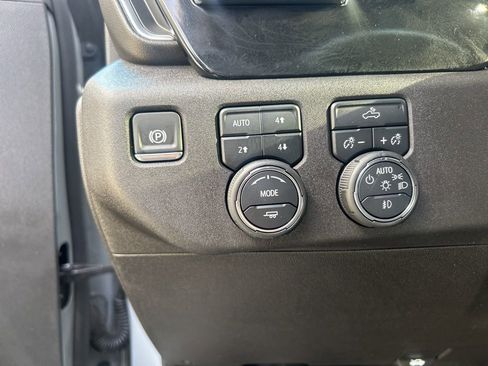 Used 2025 Chevrolet Silverado 1500 RST w/ Convenience Package II image 10