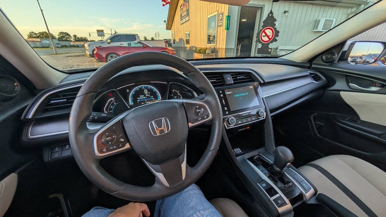 Used 2017 Honda Civic EX image 18