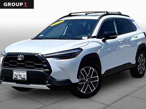 Used 2026 Toyota Corolla Cross XLE w/ Convenience Package AWD/4WD image 1