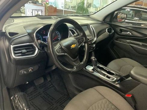 Used 2018 Chevrolet Equinox LT FWD image 9