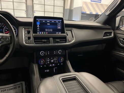 Used 2021 Chevrolet Tahoe RST w/ Luxury Package image 26