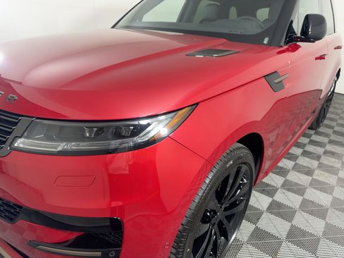 New 2026 Land Rover Range Rover Sport Dynamic SE image 19