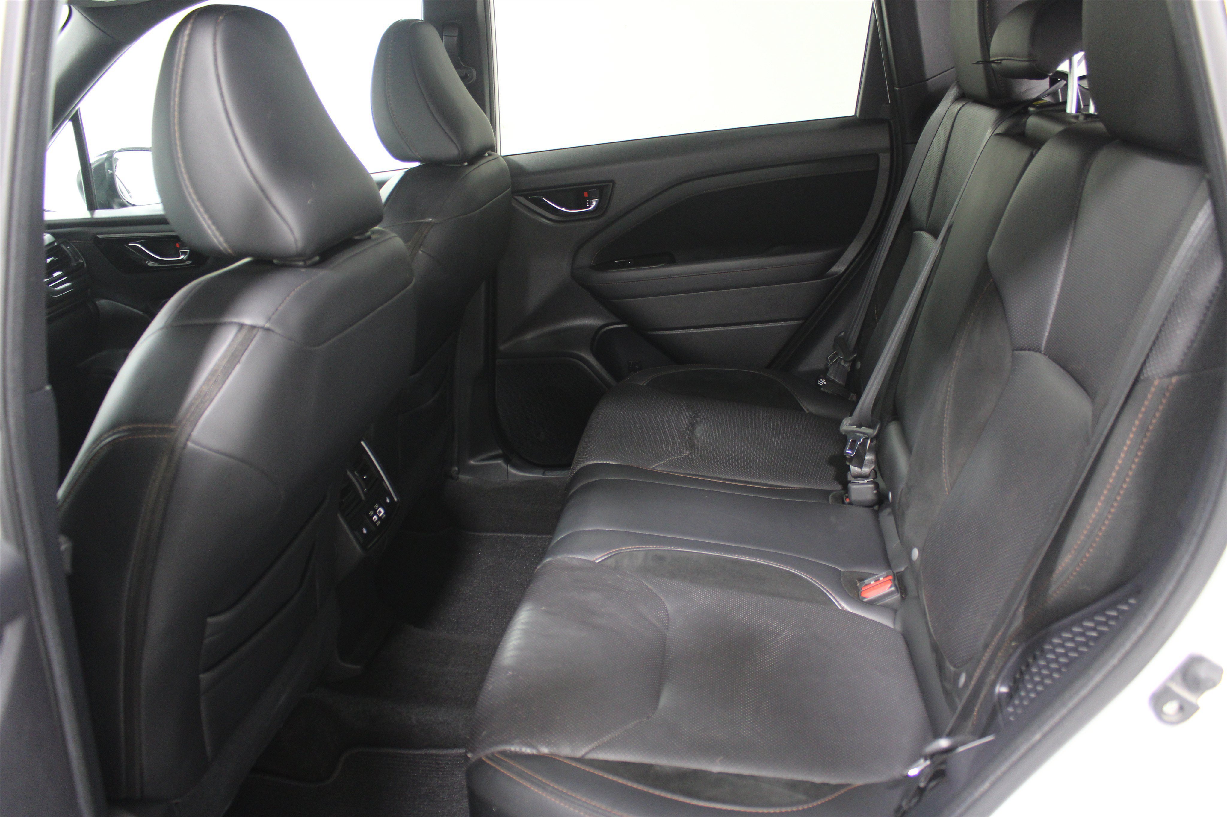 Certified 2026 Subaru Forester Touring AWD/4WD image 28