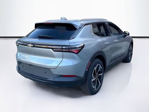 New 2026 Chevrolet Equinox EV LT FWD image 6
