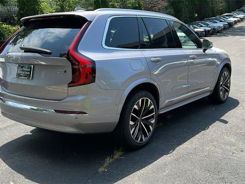 New 2026 Volvo XC90 B6 Plus w/ Protection Package Premier image 2
