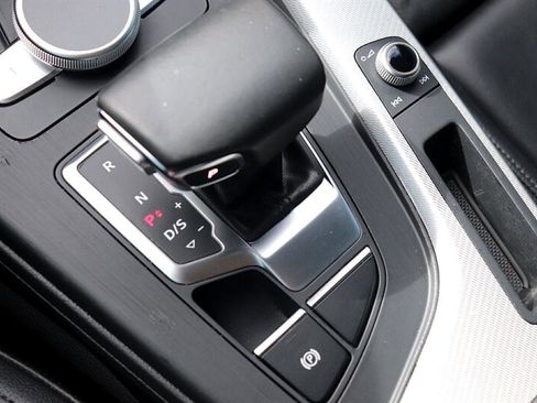 Used 2018 Audi A4 2.0T Ultra Premium Plus w/ Premium Plus Package image 29