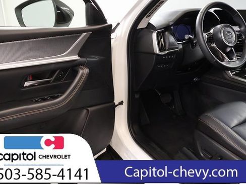 Used 2026 MAZDA CX-70 3.3 Turbo w/ Preferred Package AWD/4WD image 9