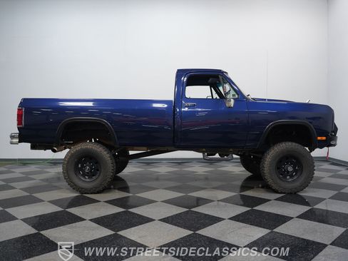 Used 1988 Dodge D/W Truck 250 AWD/4WD image 15