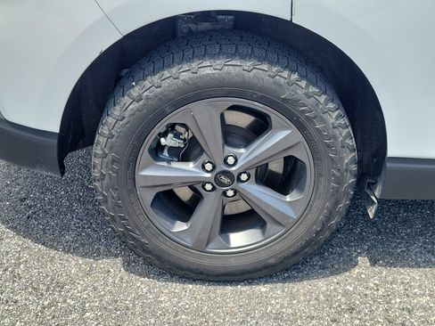 Certified 2023 Ford Edge SEL w/ Sport Appearance Package AWD/4WD image 6