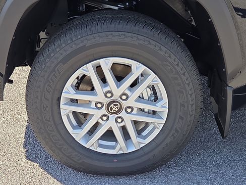 New 2026 Toyota Tundra SR5 AWD/4WD image 5