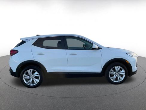 Used 2025 Buick Encore GX Preferred image 16