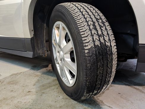 Used 2007 Buick Rendezvous CX image 46