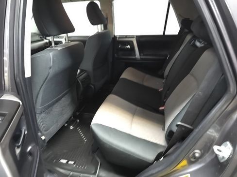 Used 2019 Toyota 4Runner SR5 AWD/4WD image 34