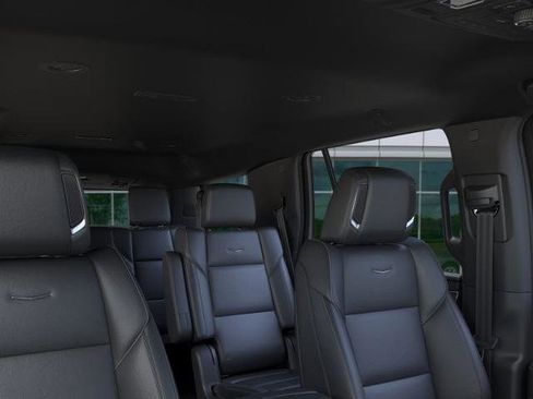 New 2025 Cadillac Escalade Luxury image 24