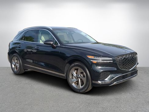 Certified 2026 Genesis GV70 2.5T AWD/4WD image 1