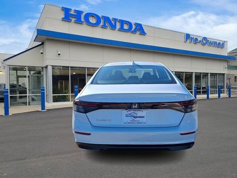 Used 2025 Honda Accord LX image 5