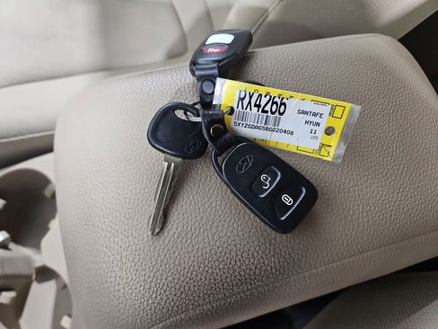 Used 2011 Hyundai Santa Fe GLS image 27