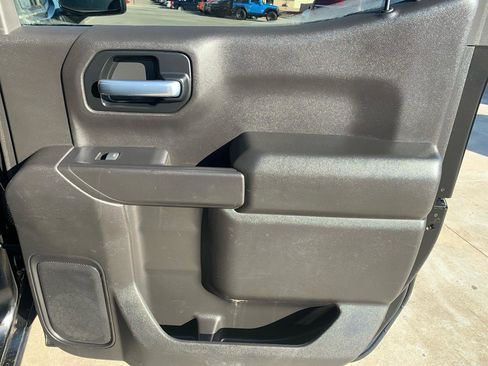 Used 2021 Chevrolet Silverado 1500 Custom w/ LPO, Dark Essentials Package image 15