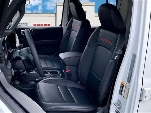 New 2026 Jeep Gladiator Rubicon w/ Safety Group image 9