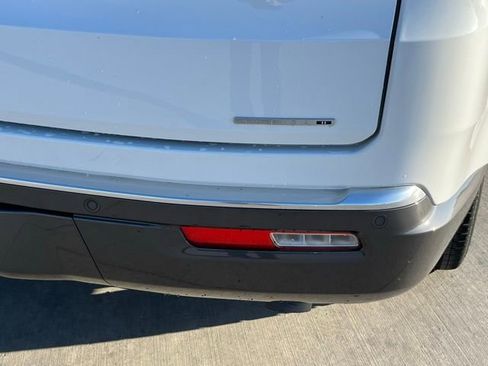 Used 2022 Jeep Wagoneer Series II w/ Premium Group I image 8