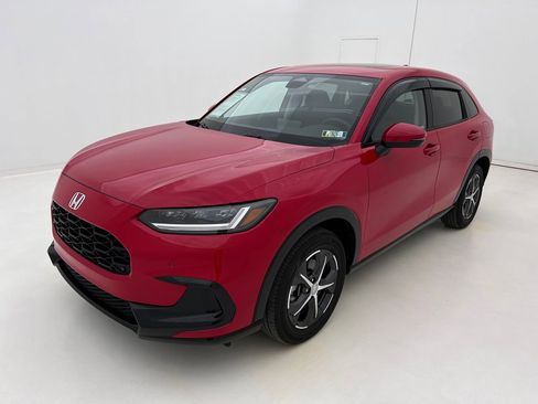 Used 2023 Honda HR-V EX-L image 4