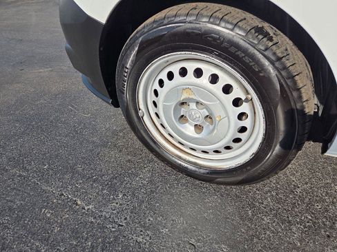 Used 2019 RAM ProMaster City Tradesman image 9