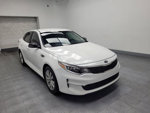 Used 2017 Kia Optima LX w/ Option Group 014 image 13