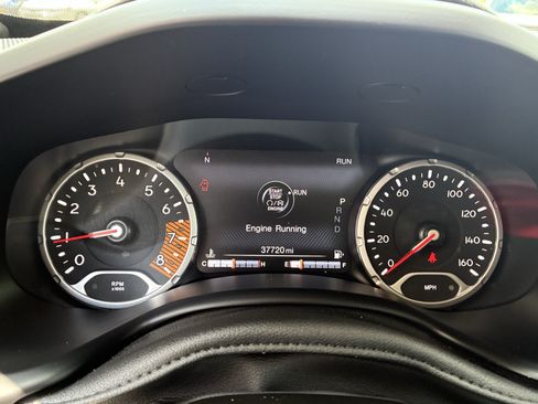 Used 2022 Jeep Renegade Latitude AWD/4WD image 14