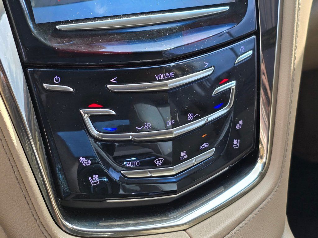 Used 2015 Cadillac CTS Premium RWD image 11