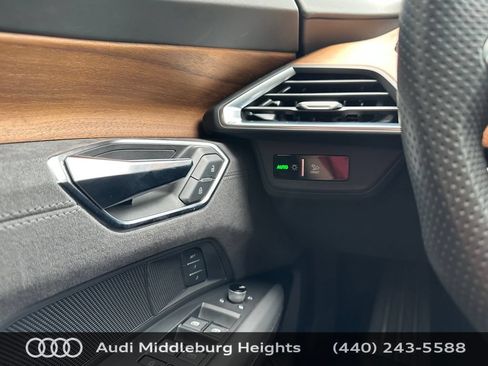 Certified 2023 Audi e-tron GT Premium Plus AWD/4WD image 31