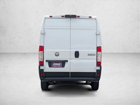 Used 2024 RAM ProMaster 2500 w/ Convenience Group FWD image 6