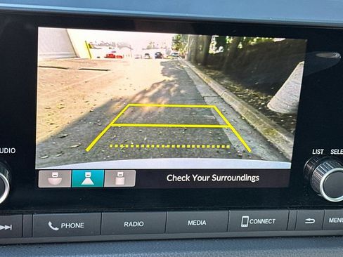 Certified 2024 Honda Civic Sport image 24