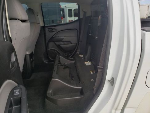 Used 2019 Chevrolet Colorado W/T RWD image 17