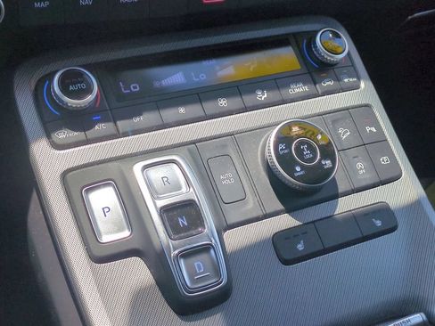 Certified 2025 Hyundai Palisade SEL AWD/4WD image 17