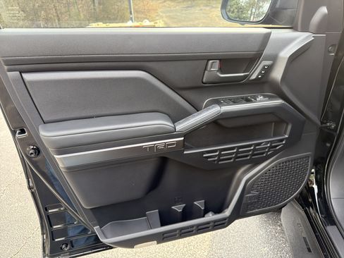 Used 2025 Toyota 4Runner TRD Sport Premium image 10