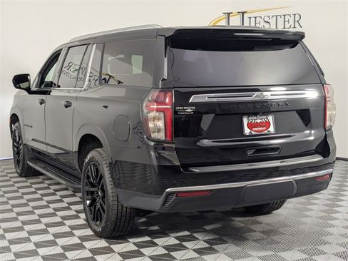 Used 2021 Chevrolet Suburban LS image 5